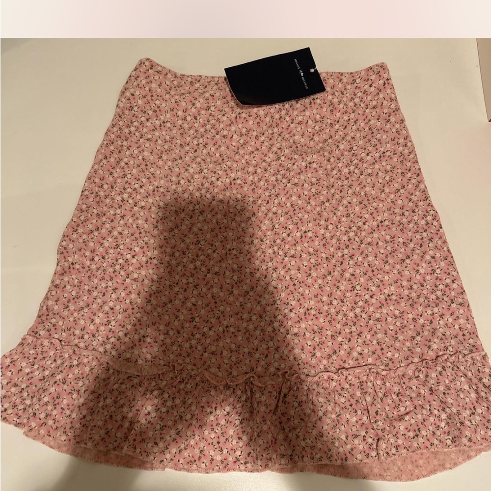 brandy melville rare pink floral skirt